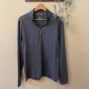 Men’s Sherpa athletic shirt
